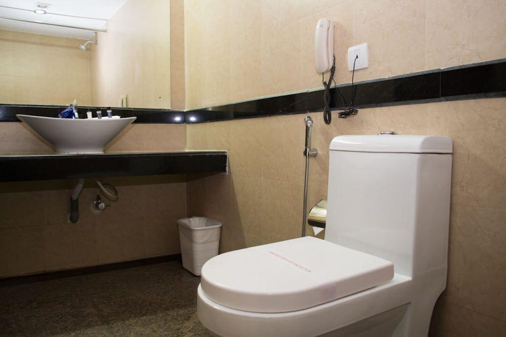 Бхубанешвар: OYO 1651 Hotel Seetal
