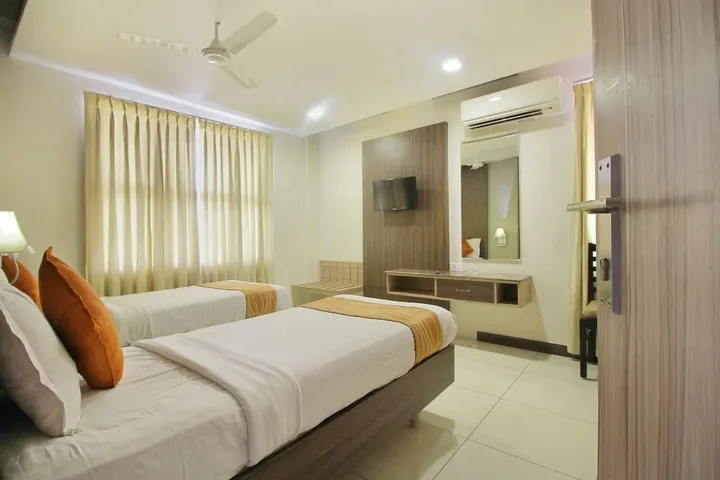 Тирруччираппалли: Capital O 1607 Ranas Residency