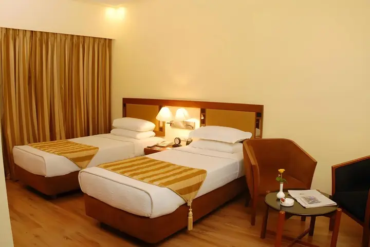 Карур: The Residency Karur