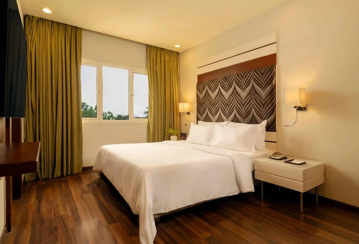 Карур: The Residency Karur