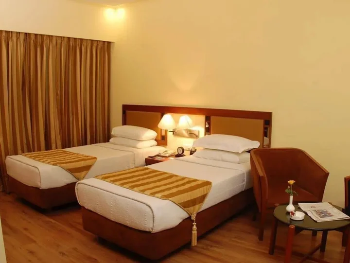 Карур: The Residency Karur