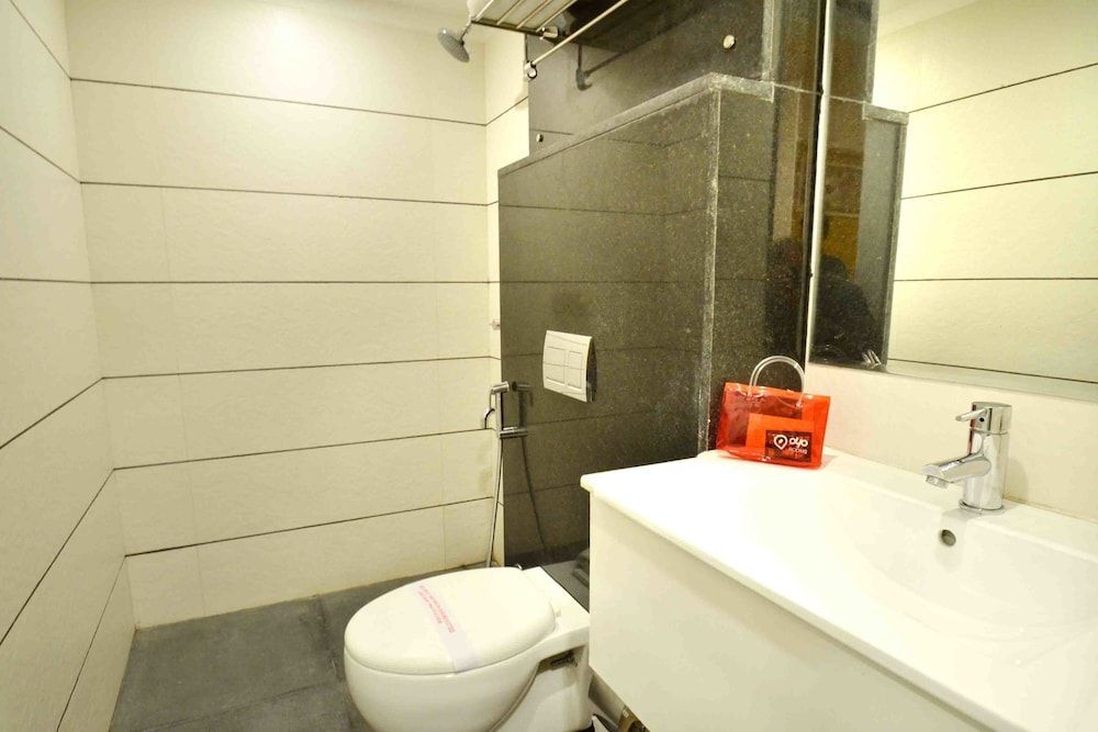 Удджайн: OYO 963 Hotel Rumaya