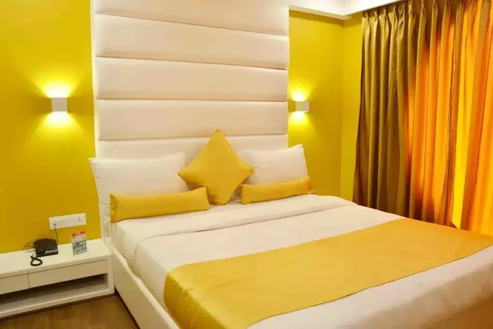 Удджайн: OYO 963 Hotel Rumaya