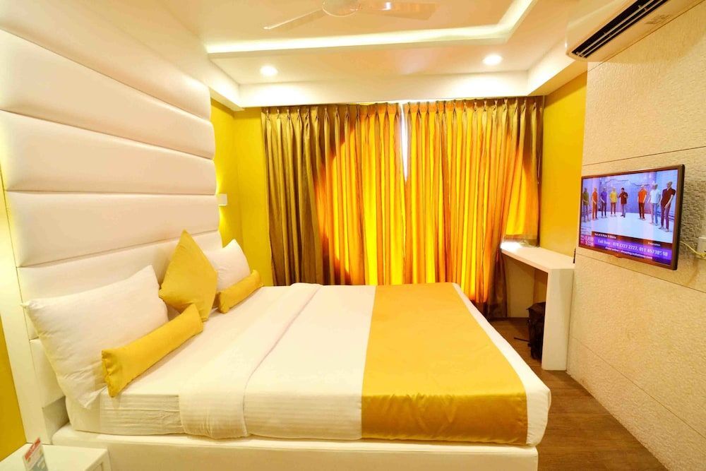 Удджайн: OYO 963 Hotel Rumaya