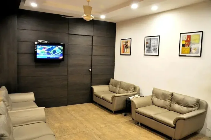 Раджкот: OYO 1315 Hotel Jyoti