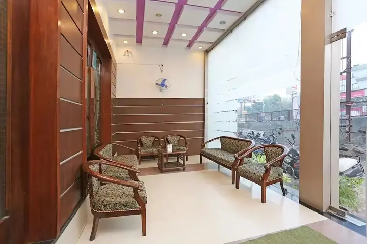 Бхопал: OYO 1552 Hotel Midland