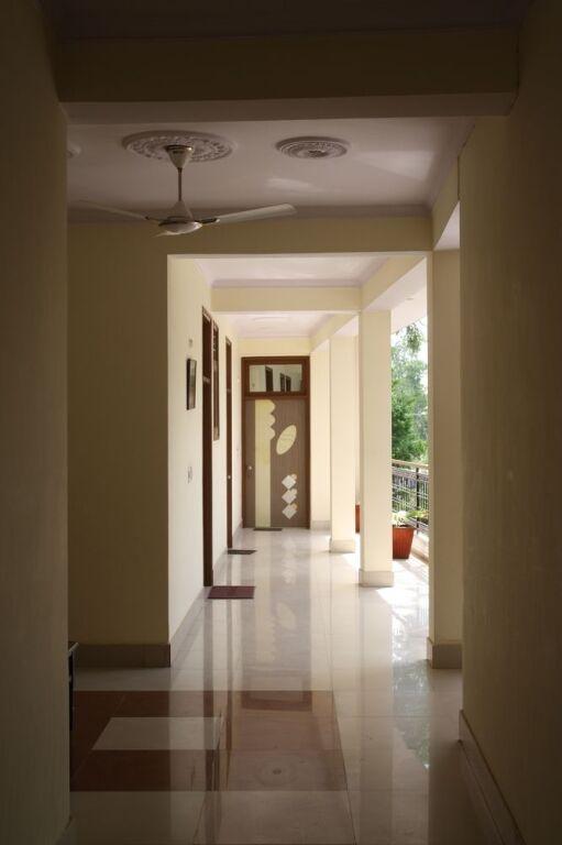 Алвар: Hotel Inderlok