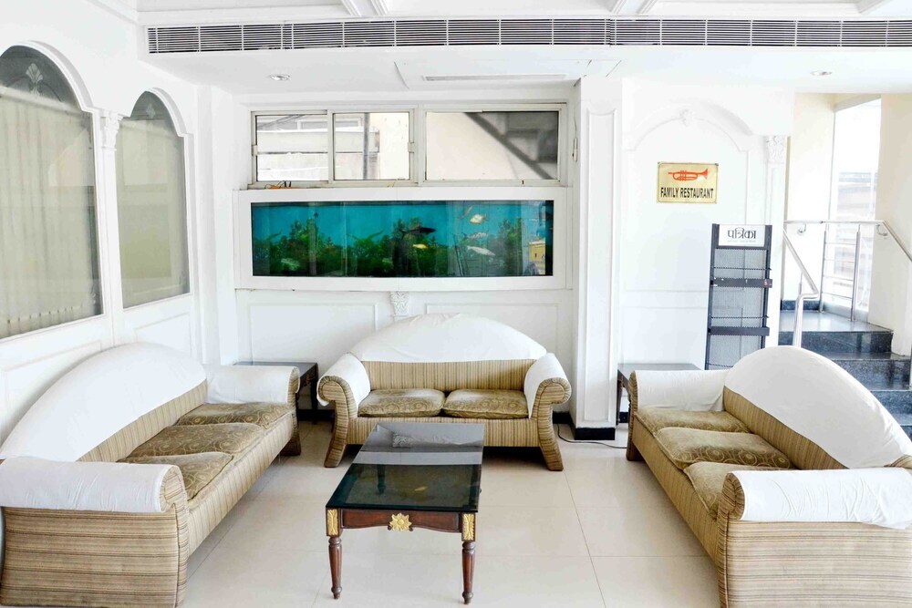 Индаур: OYO 1498 Hotel Kalinga