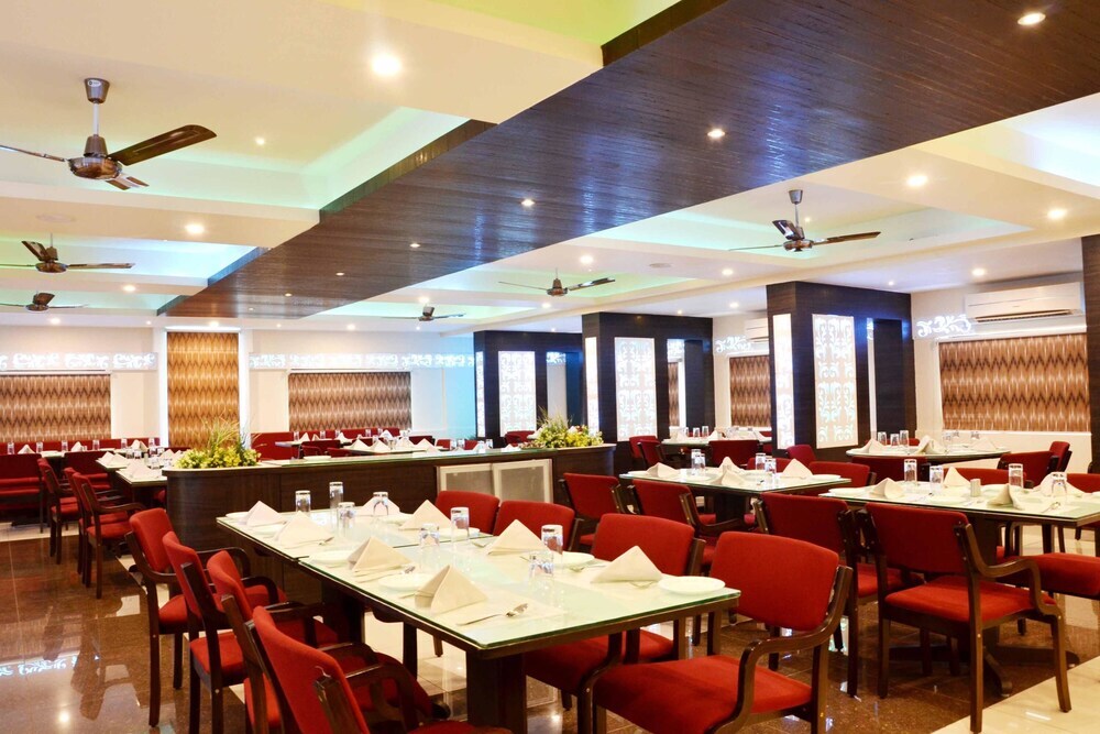 Индаур: OYO 1498 Hotel Kalinga