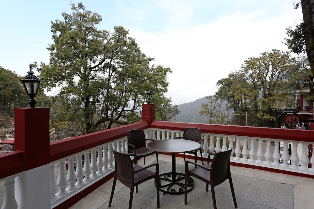 Массури: OYO Premium Near Mussoorie Public School