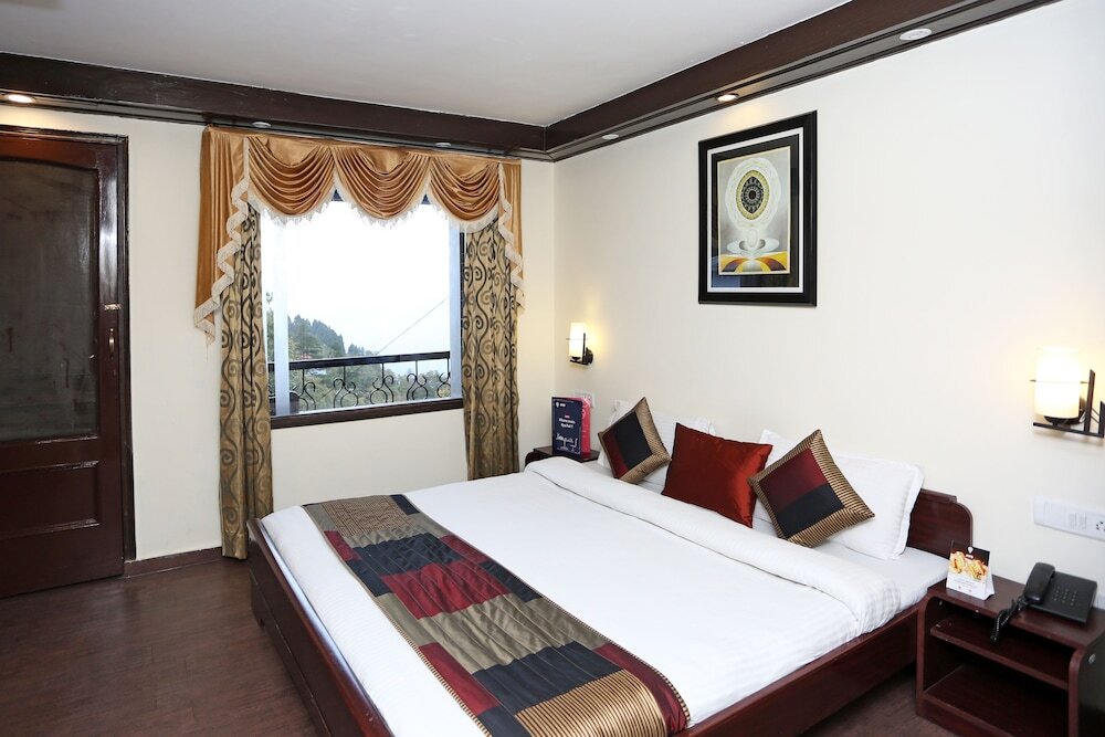 Массури: OYO Premium Near Mussoorie Public School