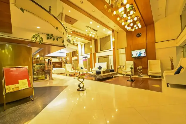 Майсур: OYO 1711 Hotel Sepoy Grande