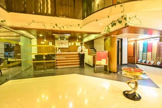 Майсур: OYO 1711 Hotel Sepoy Grande