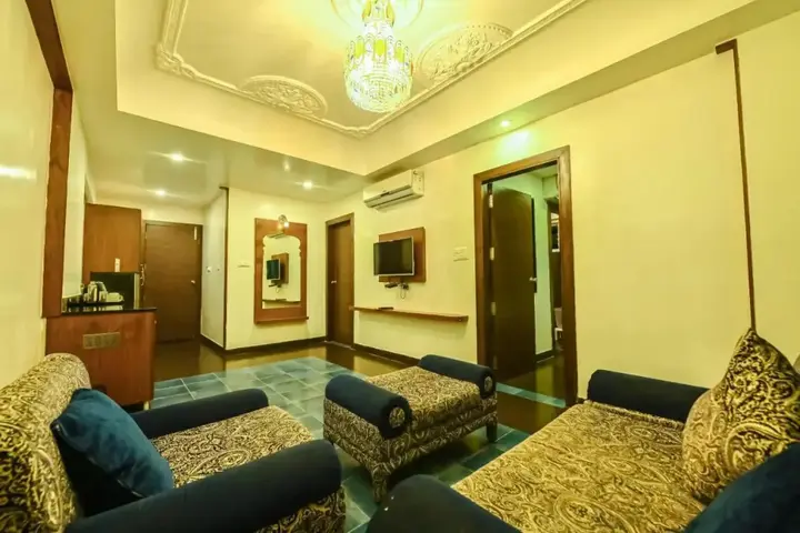Майсур: OYO 1711 Hotel Sepoy Grande
