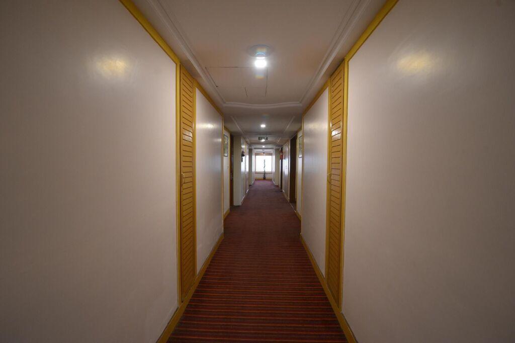 Мадурай: OYO 1929 Hotel Royal Court