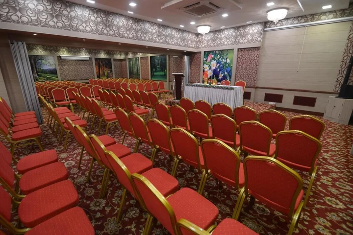 Мадурай: OYO 1929 Hotel Royal Court