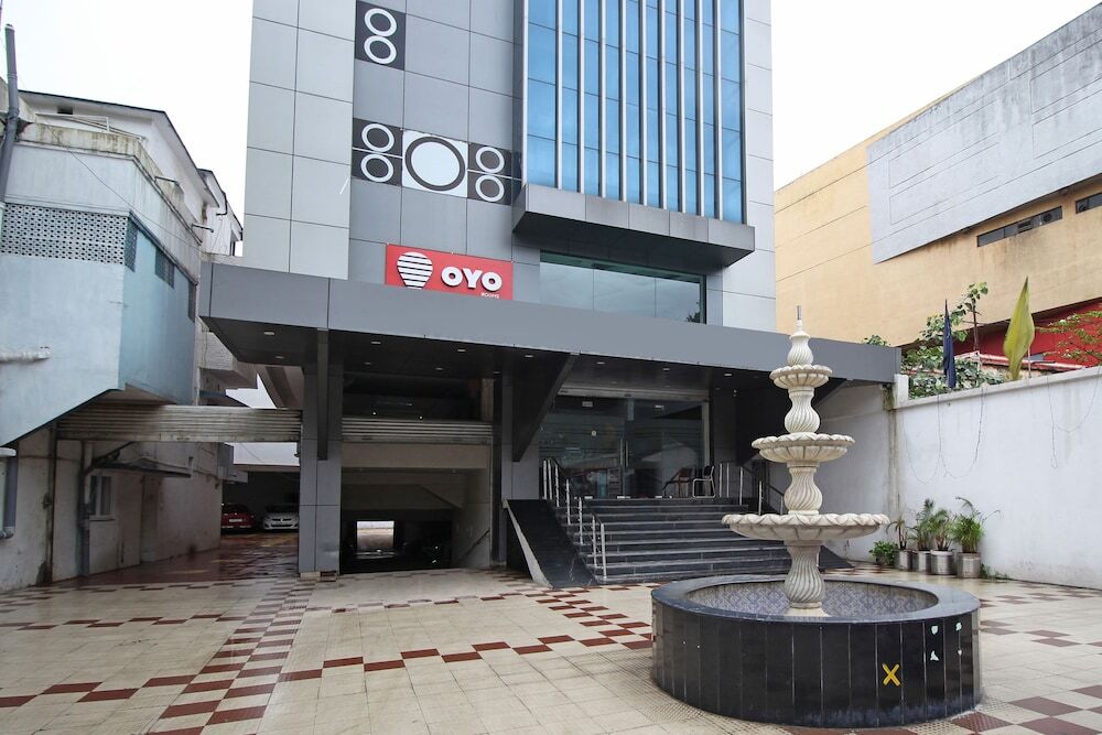 Ранчи: OYO 1545 Hotel Shivani International