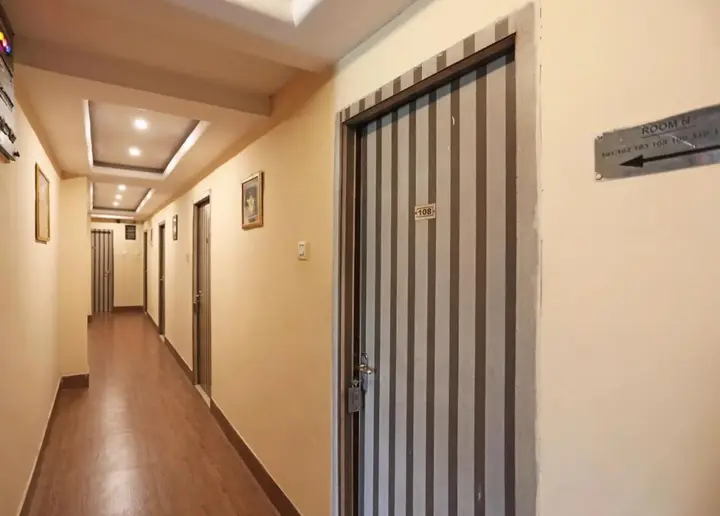 Ранчи: OYO Premium Station Road Ranchi