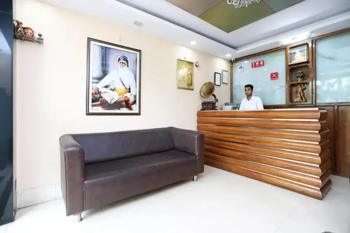 Ранчи: OYO Premium Station Road Ranchi