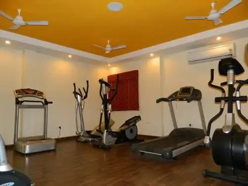 Шолаандан: Best Western AVN Arogya