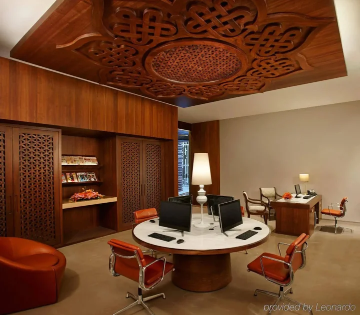 Ченнаи: Crowne Plaza Chennai Adyar Park