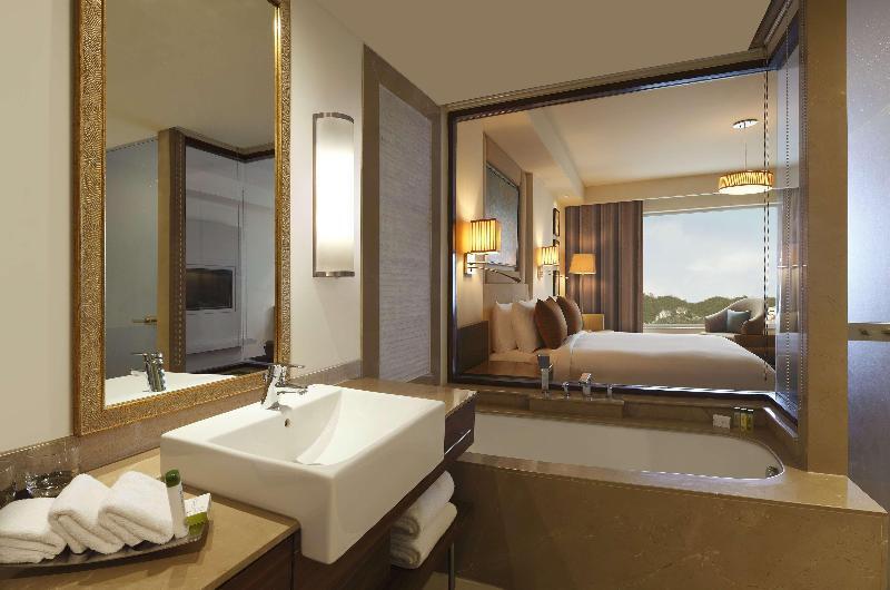 Агра: Doubletree By Hilton Agra