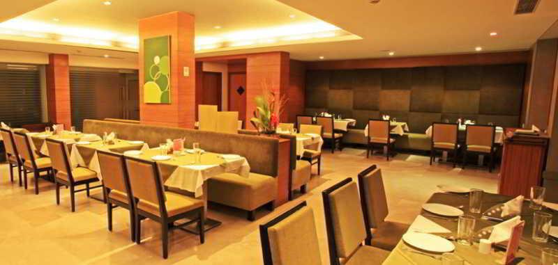 Пуна: Hotel Woodland