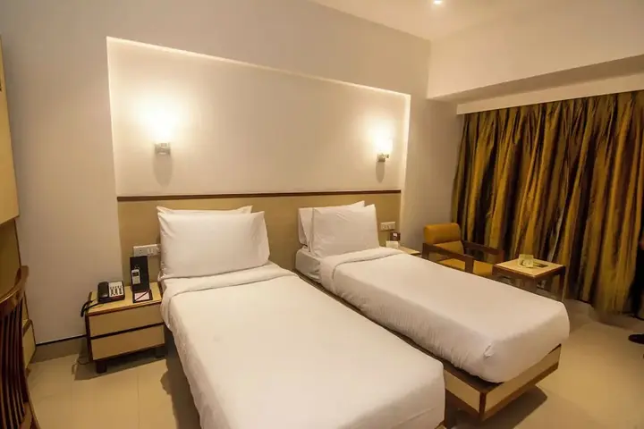 Пуна: Hotel Woodland