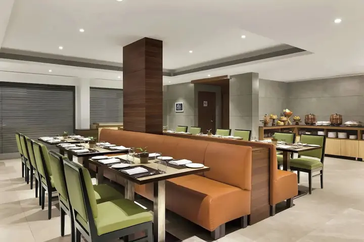 Пуна: Hotel Woodland