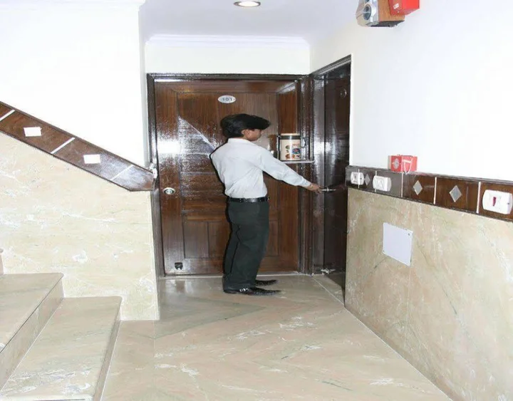 Нью-Дели: Uday Palace