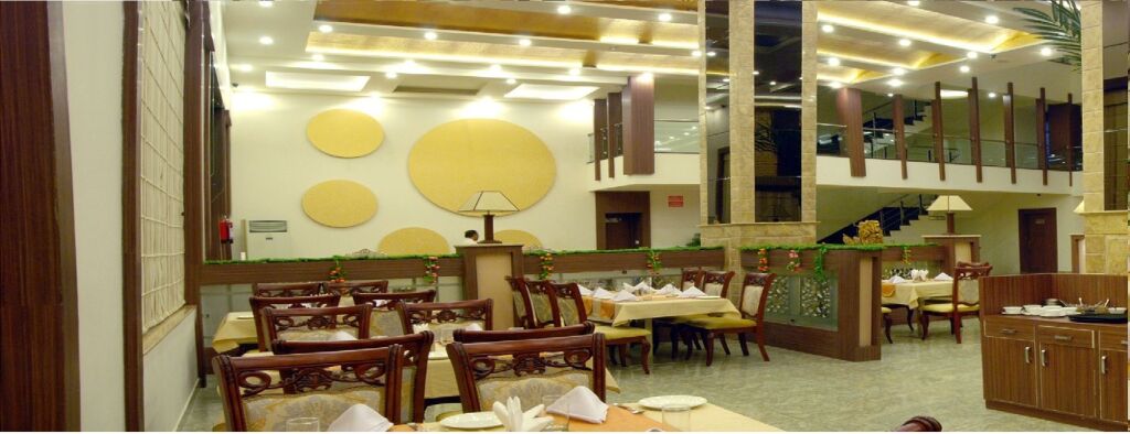 Наинитал: Devashish Hotel