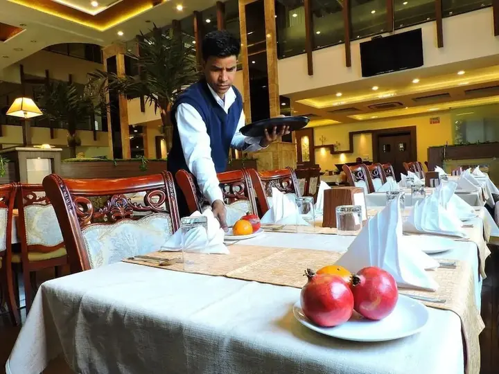 Наинитал: Devashish Hotel