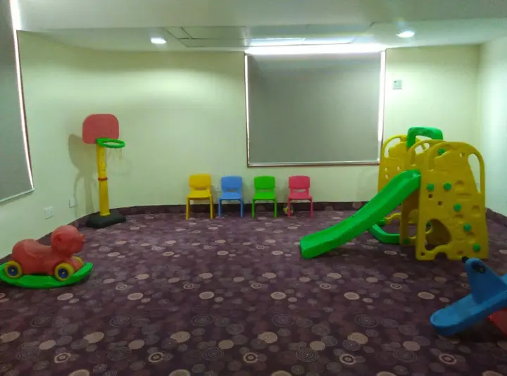 Шахджаханпур: Treehouse Sunrise Resort Neemrana