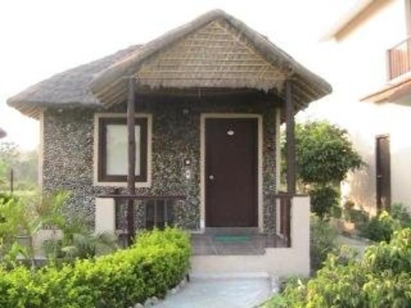 Наинитал: Clarks Inn Corbett Resort & SPA Corbett