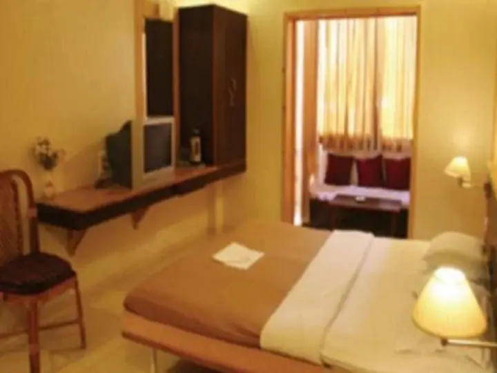Пуна: Hotel Parichay