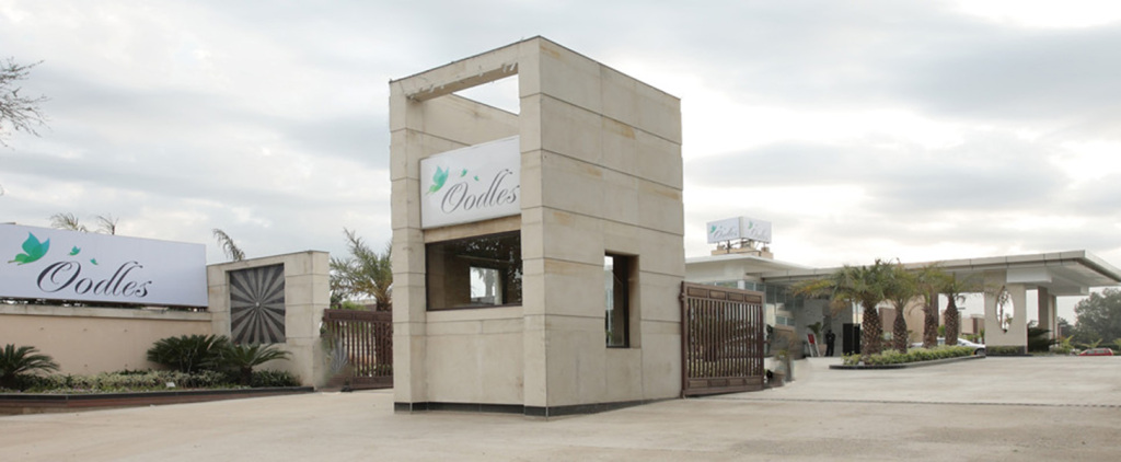 Нью-Дели: Oodles Hotel Chhattarpur South Delhi