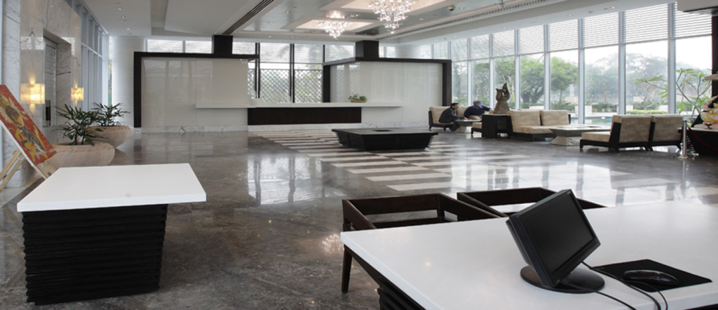 Нью-Дели: Oodles Hotel Chhattarpur South Delhi
