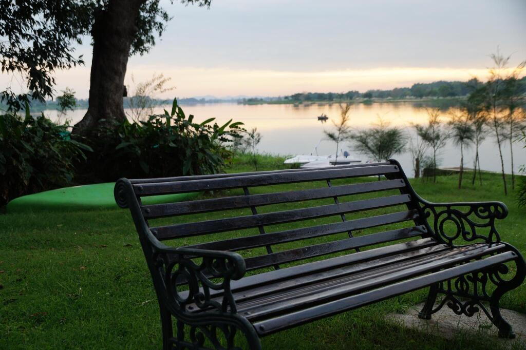 Бангалор: Raya Resorts