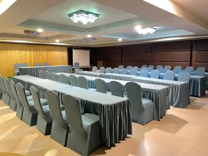 Hotel Paradigm Sarovar Portico Kakinada — фото 6