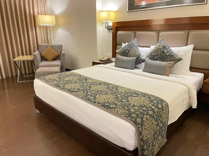 Какинада: Hotel Paradigm Sarovar Portico Kakinada