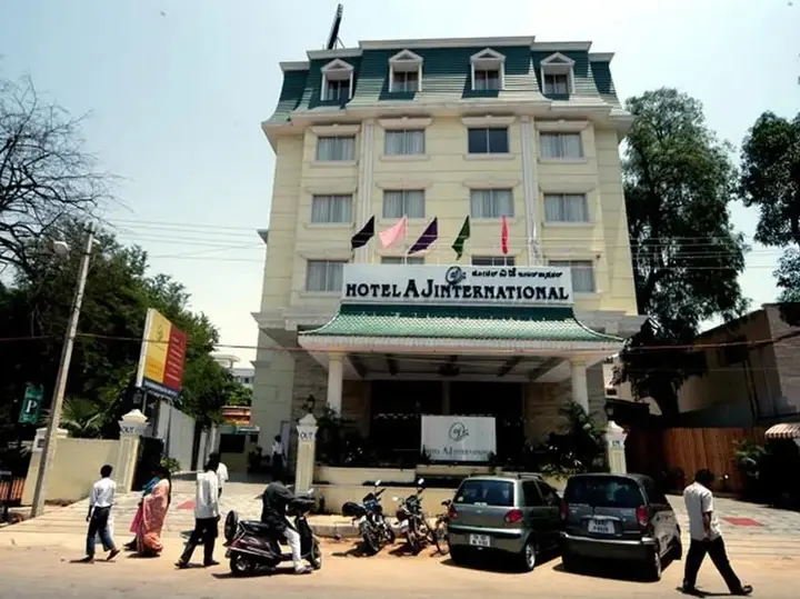 Бангалор: Hotel AJ International
