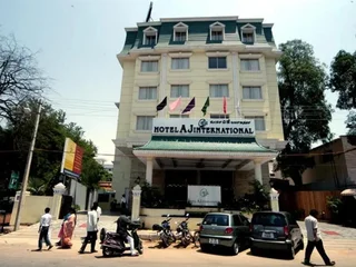 Бангалор: Hotel AJ International