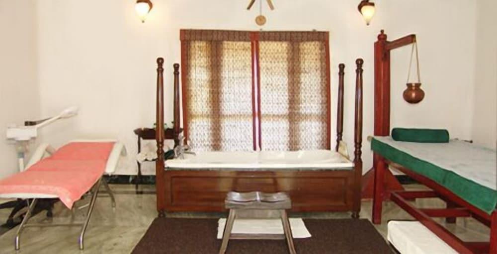 Баихар: Tuli Tiger Resort