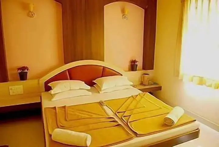 Олд-Махабалешвар: Shanti's Hotel Sonai