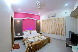 Олд-Махабалешвар: Shanti's Hotel Sonai