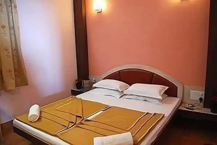 Олд-Махабалешвар: Shanti's Hotel Sonai