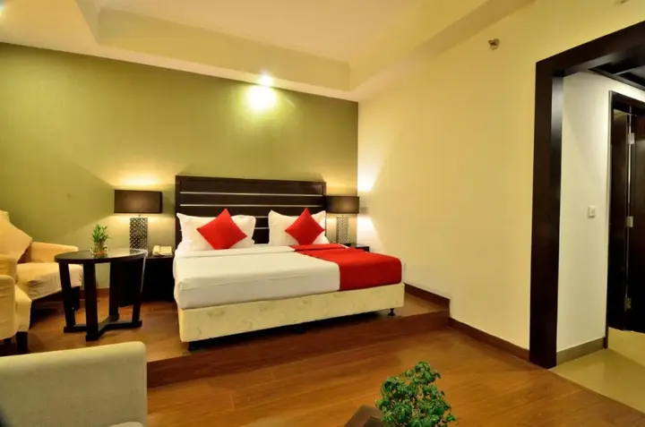 Джвалапур: Lakshya's Hotel