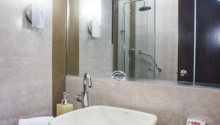 Джвалапур: Lakshya's Hotel