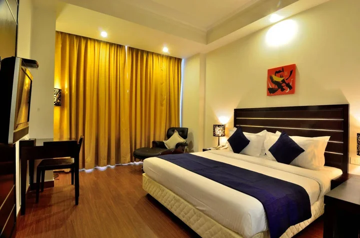 Джвалапур: Lakshya's Hotel