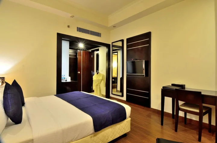 Джвалапур: Lakshya's Hotel